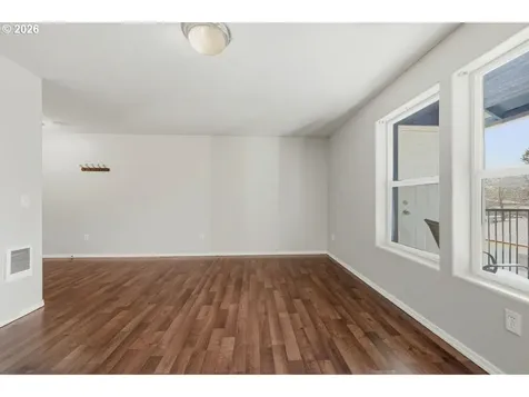 697 NE 162nd Avenue Portland OR 97230