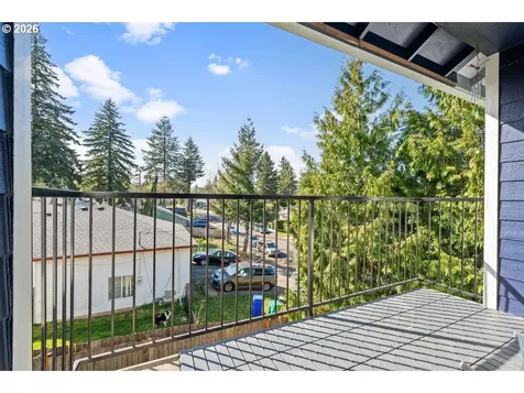 697 NE 162nd Avenue Portland OR 97230