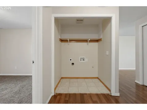 697 NE 162nd Avenue Portland OR 97230