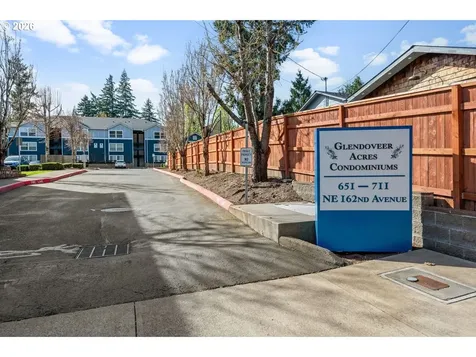 697 NE 162nd Avenue Portland OR 97230