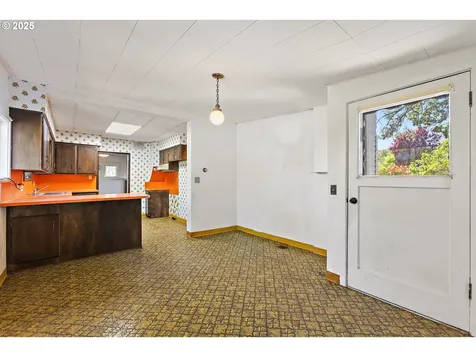 21555 NE Sunnycrest Road Newberg OR 97132