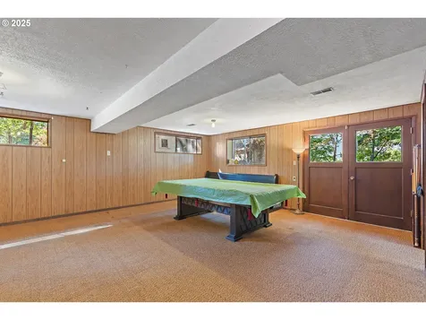 21555 NE Sunnycrest Road Newberg OR 97132