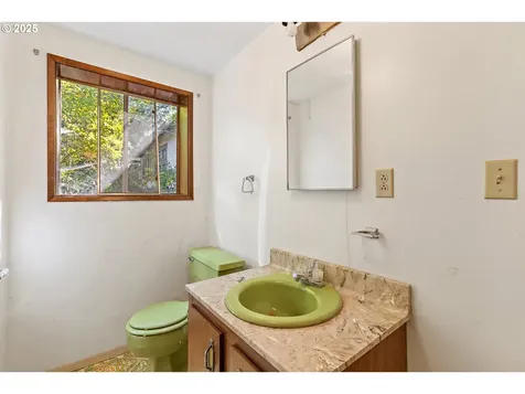 21555 NE Sunnycrest Road Newberg OR 97132