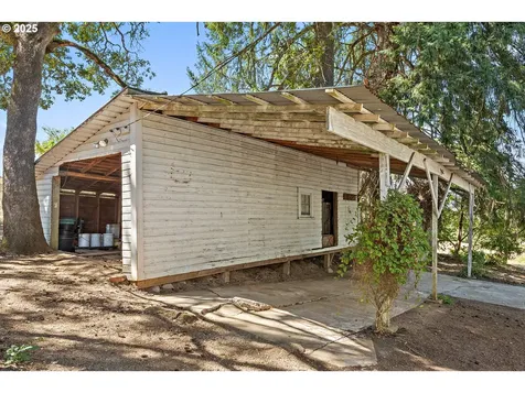 21555 NE Sunnycrest Road Newberg OR 97132
