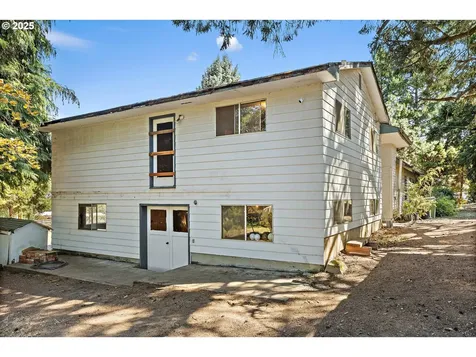 21555 NE Sunnycrest Road Newberg OR 97132