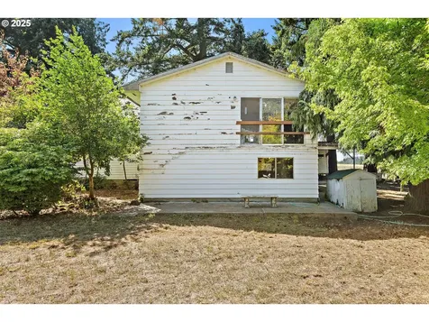 21555 NE Sunnycrest Road Newberg OR 97132