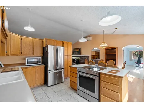 5907 NW Franklin Street Vancouver WA 98663