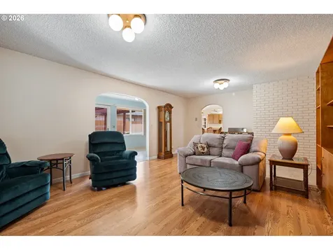 5907 NW Franklin Street Vancouver WA 98663