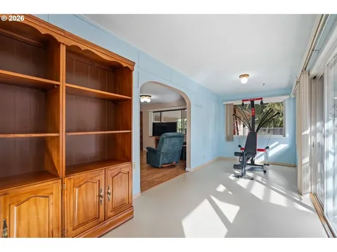 5907 NW Franklin Street Vancouver WA 98663
