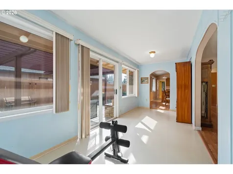 5907 NW Franklin Street Vancouver WA 98663