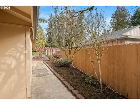 5907 NW Franklin Street Vancouver WA 98663