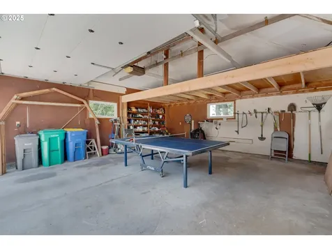 13015 E Burnside Street Portland OR 97233
