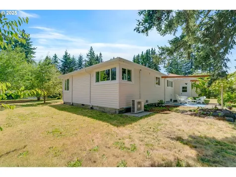 13015 E Burnside Street Portland OR 97233