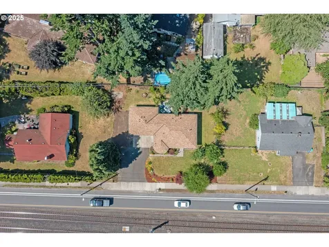 13015 E Burnside Street Portland OR 97233