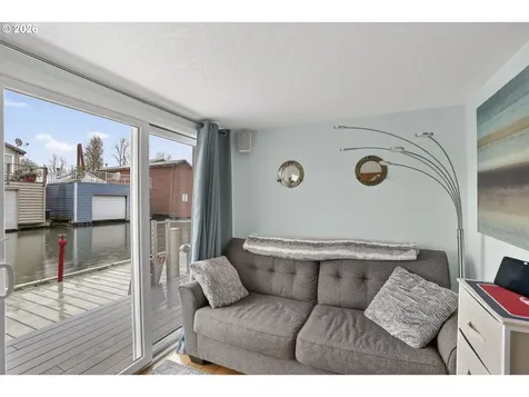 19609 NE Marine Drive Portland OR 97230