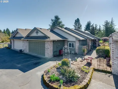 2189 NW Doral Street Mcminnville OR 97128