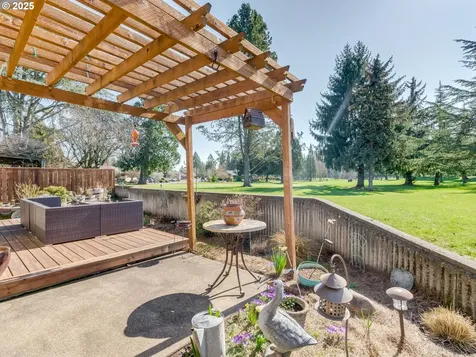2189 NW Doral Street Mcminnville OR 97128