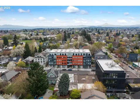 4729 N Albina Avenue Portland OR 97217