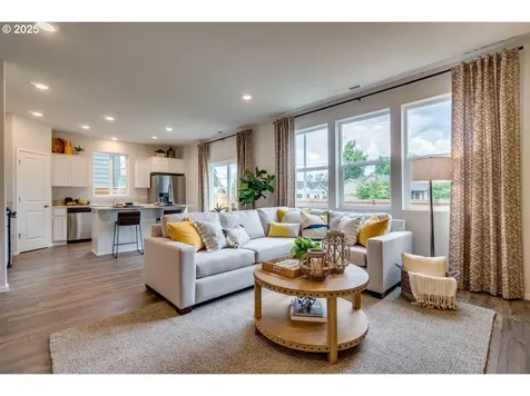 4864 Breitenbush Avenue NE Salem OR 97301