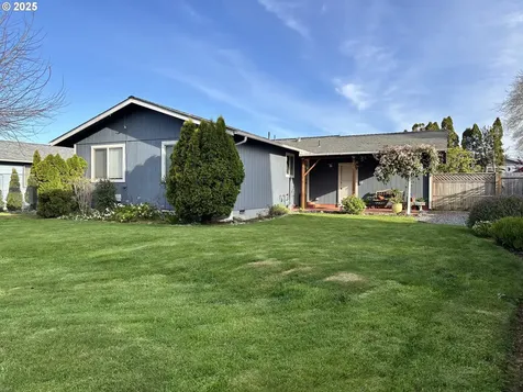 1121 Boyer Court Brookings OR 97415
