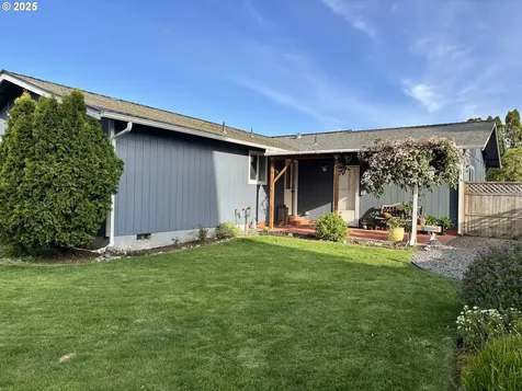 1121 Boyer Court Brookings OR 97415