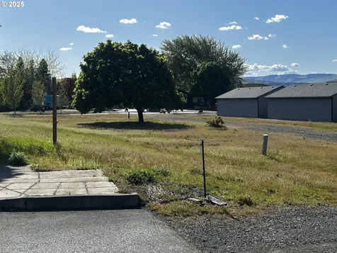 1400 Lone Pine Boulevard The Dalles OR 97058