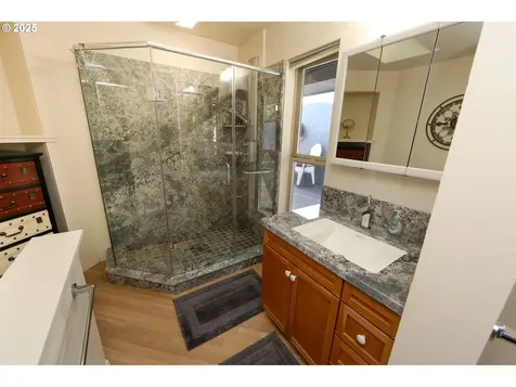 104 Sea Cliff Terrace Brookings OR 97415