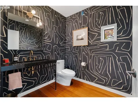 445 NW Skyline Boulevard Portland OR 97229
