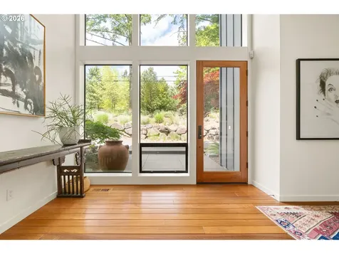445 NW Skyline Boulevard Portland OR 97229
