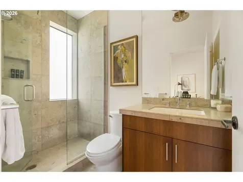445 NW Skyline Boulevard Portland OR 97229