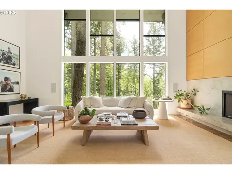 445 NW Skyline Boulevard Portland OR 97229