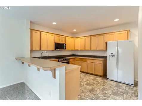 6565 NE Deer Run Street Hillsboro OR 97124