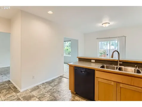 6565 NE Deer Run Street Hillsboro OR 97124