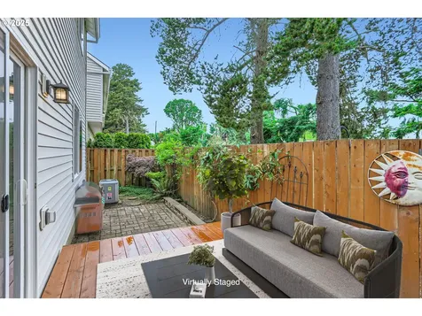 6565 NE Deer Run Street Hillsboro OR 97124