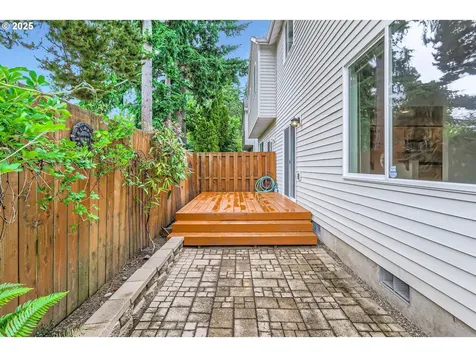 6565 NE Deer Run Street Hillsboro OR 97124