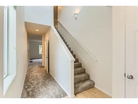 6565 NE Deer Run Street Hillsboro OR 97124