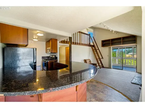 356 NE Skipanon Drive Warrenton OR 97146