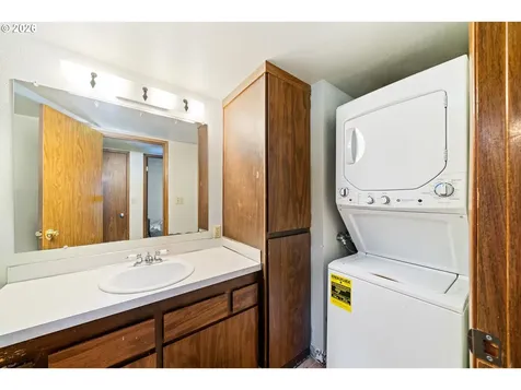 356 NE Skipanon Drive Warrenton OR 97146