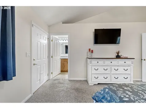 1904 S 6th Street Cottage Grove OR 97424