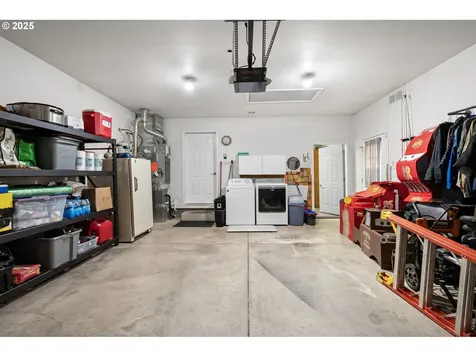 1904 S 6th Street Cottage Grove OR 97424