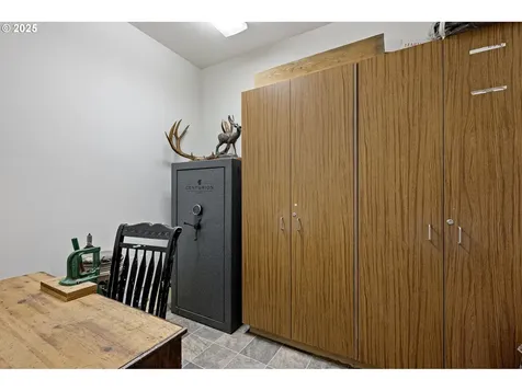 1904 S 6th Street Cottage Grove OR 97424
