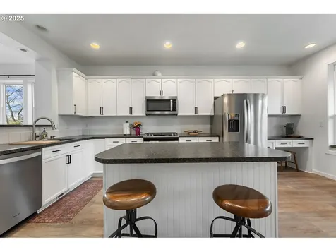 7552 Camden Street NE Keizer OR 97303