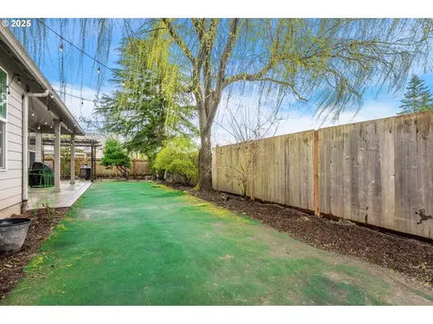 7552 Camden Street NE Keizer OR 97303