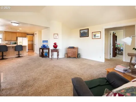 1620 Samuel Drive Cottage Grove OR 97424