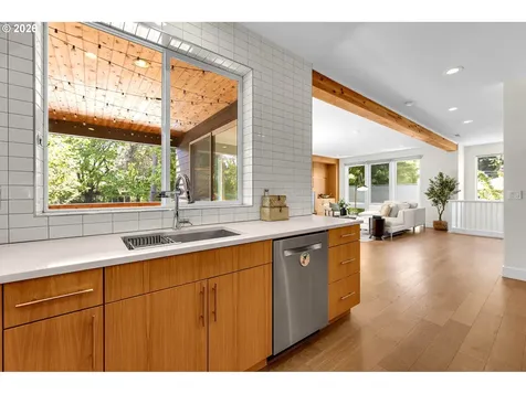 2750 SE 41st Avenue Portland OR 97202
