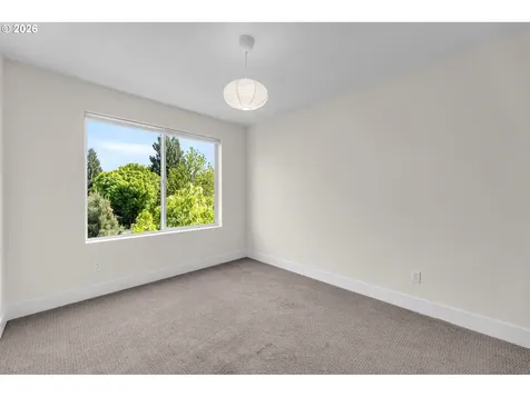 2750 SE 41st Avenue Portland OR 97202