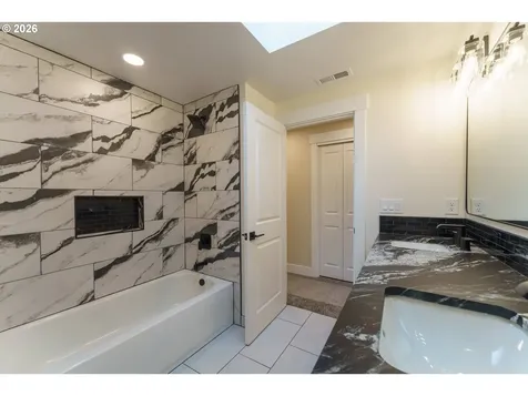 3670 NW 163rd Terrace Beaverton OR 97006