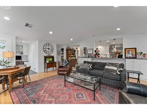 443 Old Garden Valley Road Roseburg OR 97471