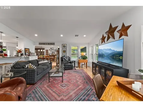 443 Old Garden Valley Road Roseburg OR 97471