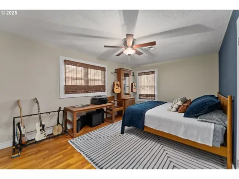 443 Old Garden Valley Road Roseburg OR 97471